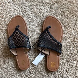 New York & Company Black and Tan Women's Sandals